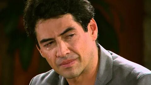 Gabriel Porras Llorando - YouTube