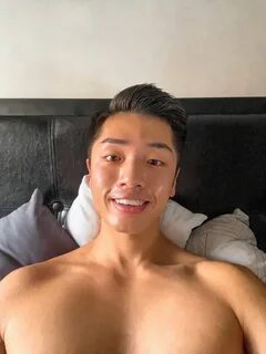 Gay Asian nude selfie.