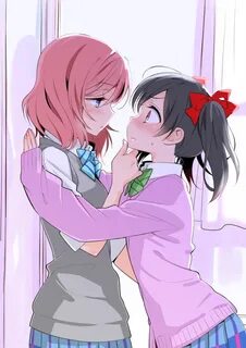 Nishikino Maki (Maki Nishikino), Yazawa Niko (Nico Yazawa) p