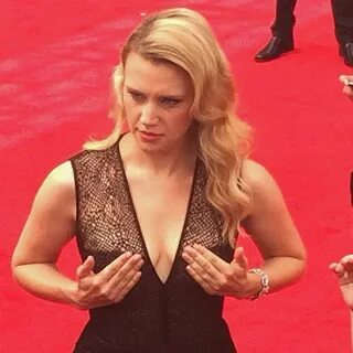 Posted Image Kate mckinnon, Kate mckinnon ghostbusters, Quee