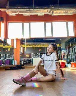 I am dana taranova :) * inst. 