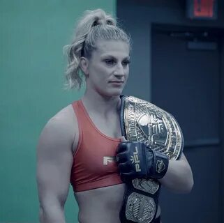 Kayla Harrison (@KaylaH) Twitter