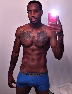 VITRINE BLACK: SAFAREE SAMUELS: EX-NAMORADO DE UMA RAPPER AM