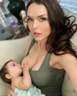 Twitch Streamer Shamed After Breastfeeding on Camera PEOPLE.