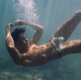 Nude Gay Man Underwater bluetechproject.eu