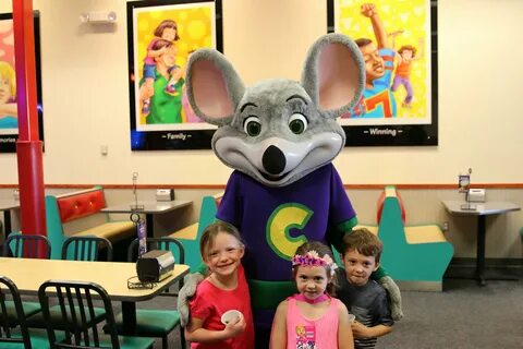 Celebrating 40 Years Of Fun At Chuck E. Cheese’s It's a Love