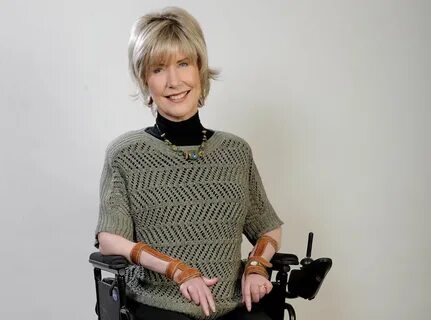 Quadriplegic painter Joni Eareckson Tada shares 10 'life-cha