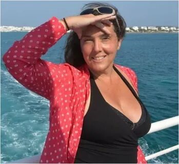 Bettany Hughes, Best Tits on TV - 24 Pics xHamster