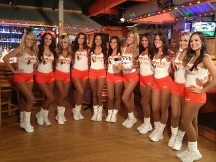 Pin en HOOTERS