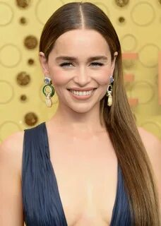 Emilia Clarke - 2019 Emmy Awards * CelebMafia