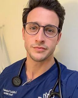 America’s SEXIEST doctor is actually... Russian (PHOTOS) - R