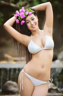 Poto Model Indo : FOTO ARTIS INDONESIA BIDADARI DUNIA - Peno