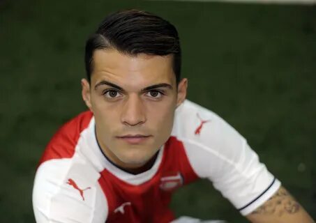 parted combover granit xhaka DAMAN hairstyles