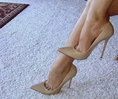 High on Heels в Твиттере: "#shoeporn #shoefetish #louboutin 