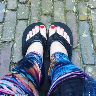 Anneke van Giersbergen's Feet wikiFeet