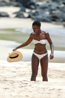 Lupita Nyongo Bikini Hawaii Pictures Lupita Nyong'o Shows Of