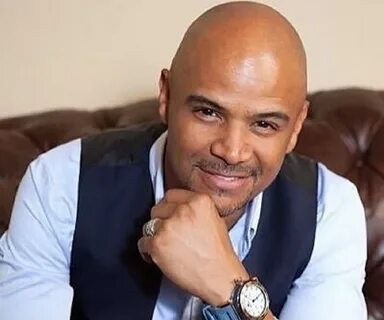 Dondré Whitfield - Biography of American Actor