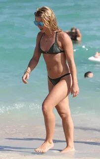 Emily bett rickards, Bikinis, Emily bett rickards bikini