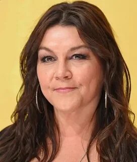 Gretchen Wilson - Net Worth, Age, Bio, Wiki, Fact, Nationali