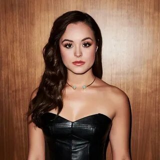 Hayley Orrantia (@hayleyorrantia) — Instagram