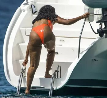 Angela Simmons shows off her bikini body as she continues he