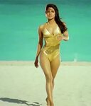 5 Times Priyanka Chopra Sizzled In A Bikini JFW Just for wom