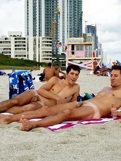 nudists on the beach - Page 3 - GayBoysTube