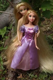 Doll-A-Day 2017 #141: Grow and Style Rapunzel and Her Friend