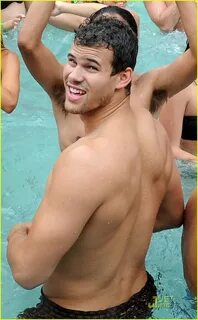 Kris Humphries: Bachelor Bash at Tao Beach! - Самые сексуаль