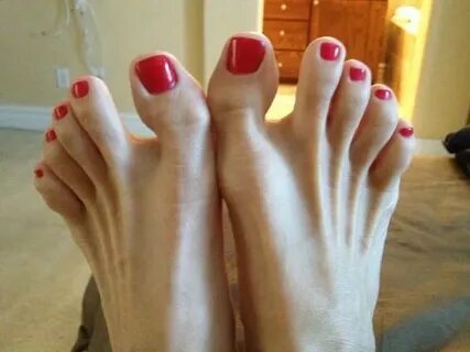 Tomiko Feet (22 photos) - celebrity-feet.com