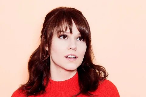 Claudia O'Doherty cast in US sitcom Killing It - Funny Women