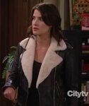 Robin’s leather shearling jacket on How I Met Your Mother Ho