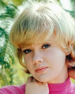 Fabulous Photos Of Young Hayley Mills From 1960s