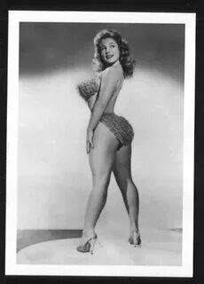 VIRGINIA BELL BUSTY BOSOMY BIKINI POSE NEW REPRINT 5 X 7 #20