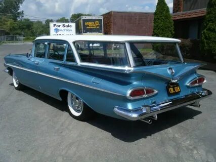 1959 Chevrolet Kingswood 4-Door 9-Passenger Station Wagon cl