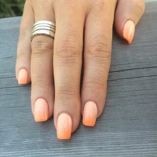 Ombré nails #ombre #nails #coral #peach #orange #square Oran