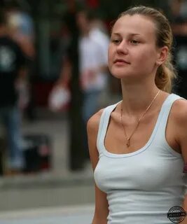 Visible Nippes - Voyeur Videos