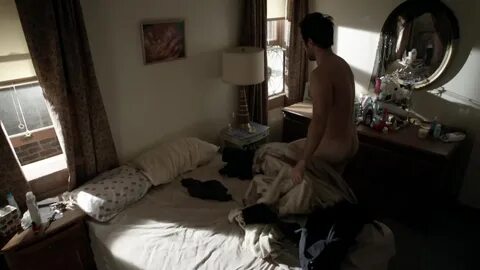 ausCAPS: Justin Chatwin nude in Shameless 5-06 "Crazy Love"