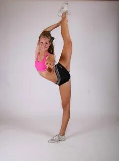 #cheer scorpion, cheerleading, cheerleader, pose, stunt from