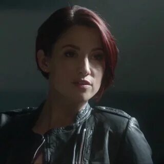 Alex Danvers Alex danvers, Chyler leigh, Supergirl alex