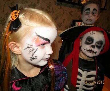 Halloween face paint - kids / girl / boy witch / skeleton / 