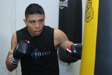 JAIME MUNGUIA SAN ANTONIO MEDIA WORKOUT PHOTOS & QUOTES Mand