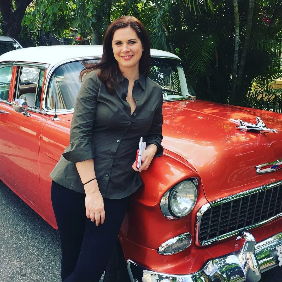 Erin Burnett OutFront в Instagram: "@ErinBurnett is live from Havana o...