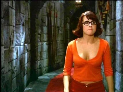 Скуби-Ду (2002) - Linda Cardellini as Velma - IMDb