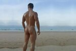 Голые Мужчины На Пляже Порно