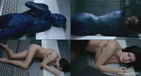 Rebecca Romijn Nude And Sexy Photos - NuCelebs.com