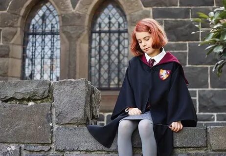DIY Hogwarts Robes - Ginny Weasley Cosplay My Poppet Makes B