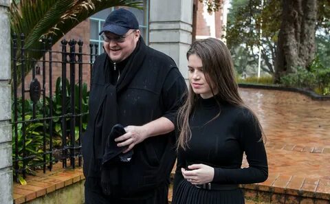 Court rules Kim Dotcom can be extradited to the US Сергей.Ми