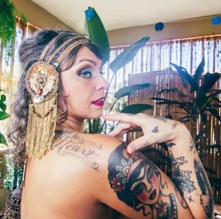 Why did Danielle Colby leave American Pickers? LaptrinhX / N