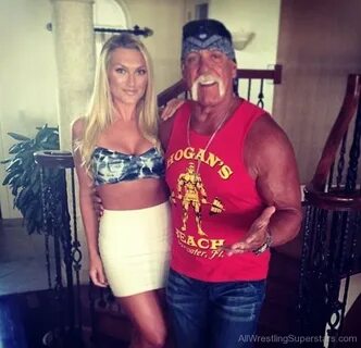 WWE Hulk Hogan With His Daughter